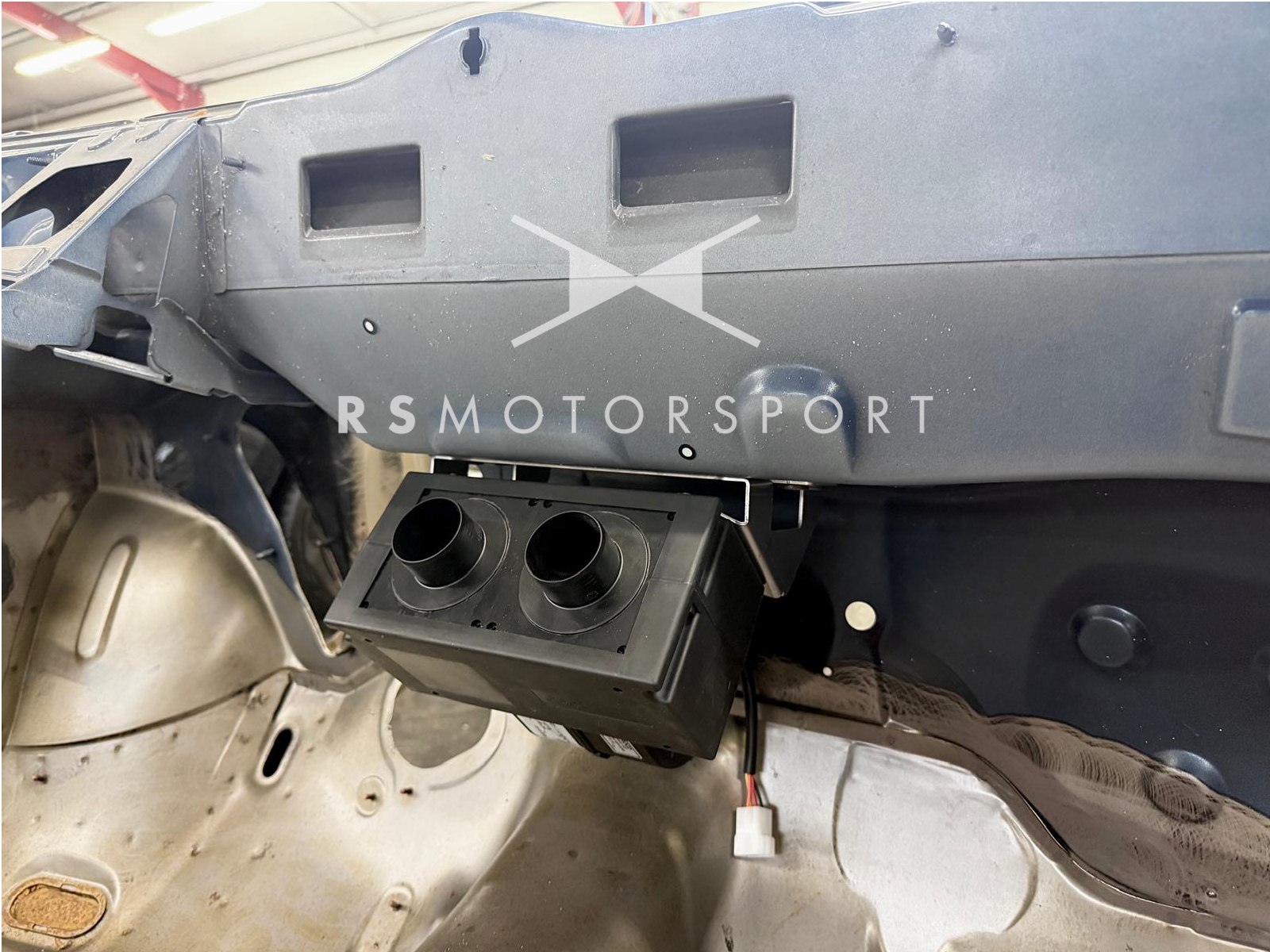 Support de siroco pour clio, rallye