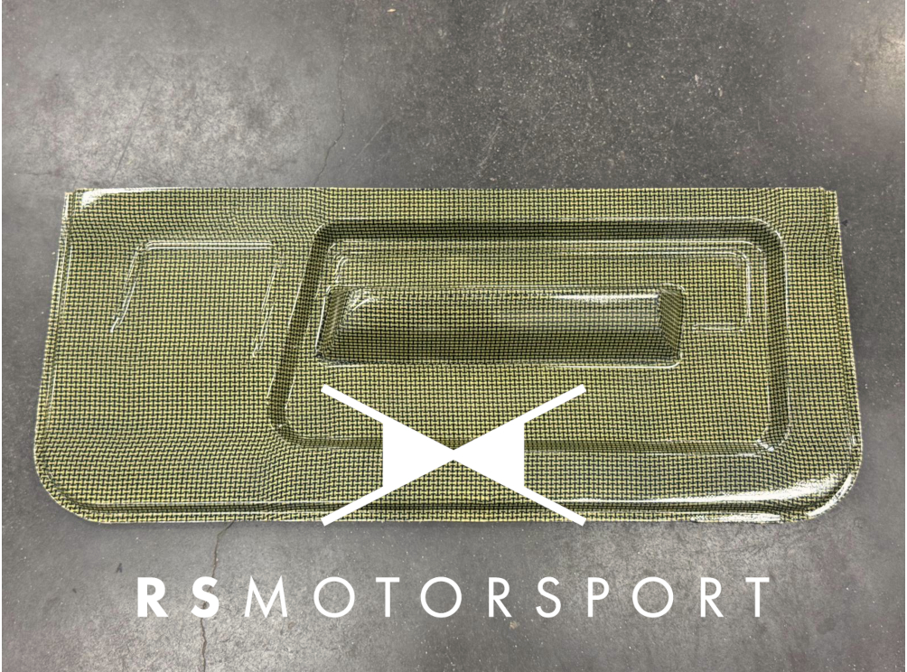 panneau de porte en kevlar carbone composite pour super 5 gt turbo rs motorsport