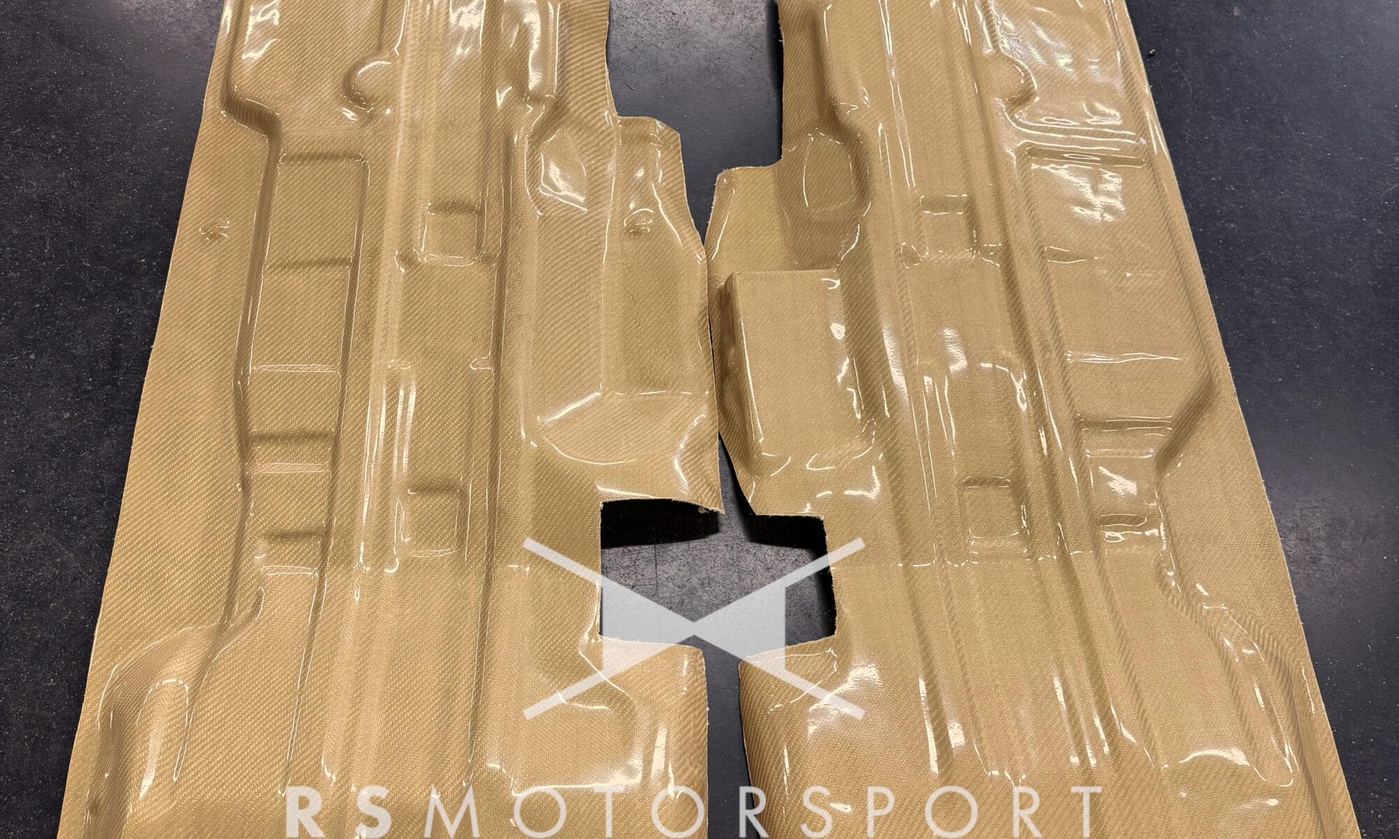 protection de plancher / dessous de caisse ford sierra cosworth rallye vhc kevlar composite